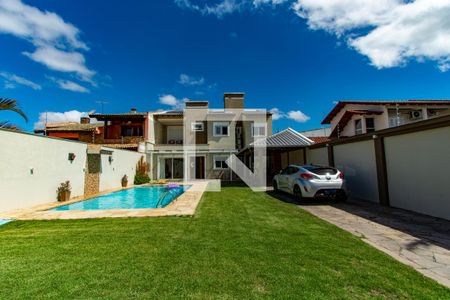 Casa à venda com 300m², 4 quartos e 8 vagasQuintal