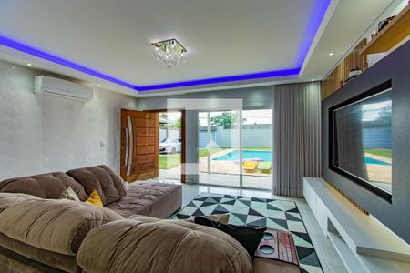 Sala de casa para alugar com 4 quartos, 300m² em Rio Branco, Canoas