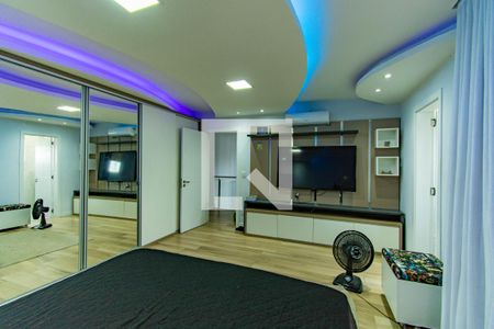 Casa à venda com 300m², 4 quartos e 8 vagasSuíte