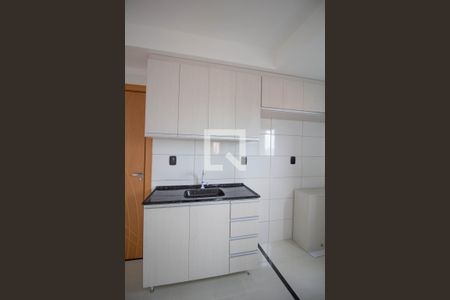 Cozinha de apartamento para alugar com 2 quartos, 48m² em Itaquera, São Paulo
