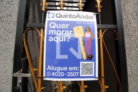 Placa na Fachada de apartamento para alugar com 2 quartos, 48m² em Itaquera, São Paulo