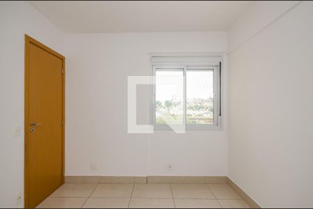 Apartamento para alugar com 75m², 3 quartos e 2 vagasQuarto 2
