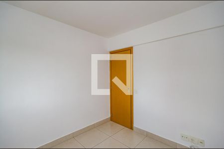 Apartamento para alugar com 75m², 3 quartos e 2 vagasQuarto 3