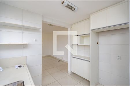 Apartamento para alugar com 75m², 3 quartos e 2 vagasCozinha