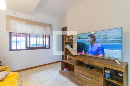 Sala de casa à venda com 3 quartos, 110m² em Hípica, Porto Alegre