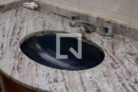 Apartamento para alugar com 117m², 3 quartos e sem vagaBanheiro Social