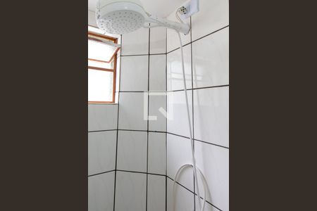 Apartamento para alugar com 45m², 2 quartos e 1 vagaDetalhe do banheiro