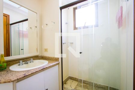 Apartamento à venda com 182m², 4 quartos e 3 vagas Apartamento à venda com 182m², 4 quartos e 3 vagasBanheiro do quarto 2