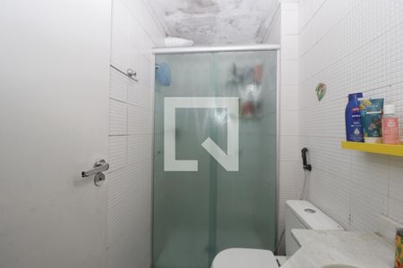 Apartamento à venda com 62m², 2 quartos e 1 vagaBanheiro Social