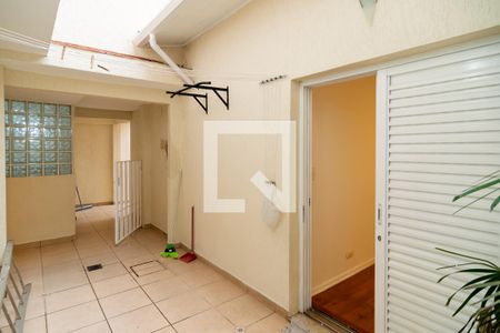 Casa à venda com 180m², 3 quartos e 3 vagasÁrea de serviço