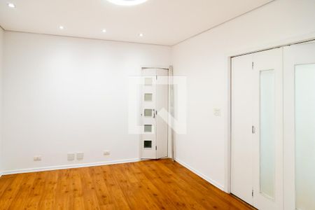 Sala de casa à venda com 3 quartos, 180m² em Vila Gertrudes, São Paulo