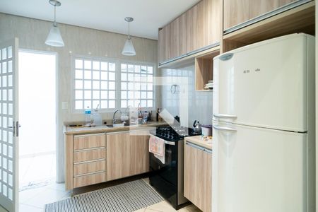 Casa à venda com 180m², 3 quartos e 3 vagasCozinha