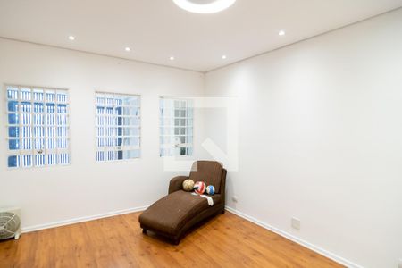Sala de casa à venda com 3 quartos, 180m² em Vila Gertrudes, São Paulo