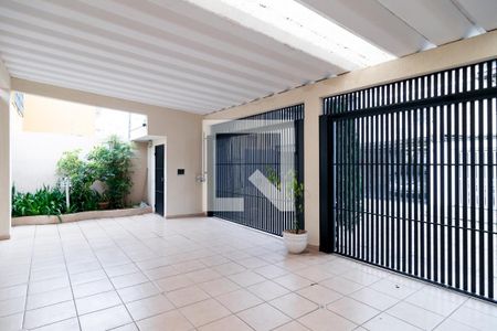 Casa à venda com 180m², 3 quartos e 3 vagasGaragem