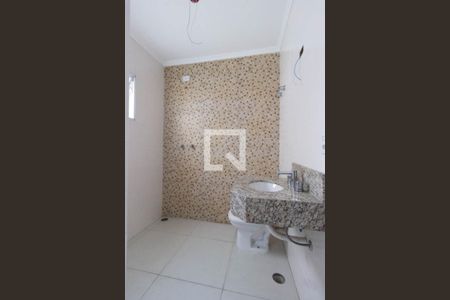 Casa à venda com 130m², 3 quartos e 2 vagasBanheiro