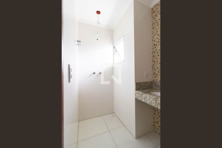 Casa à venda com 130m², 3 quartos e 2 vagasBanheiro Suíte