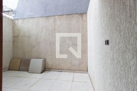 Casa à venda com 130m², 3 quartos e 2 vagasÁrea de serviço