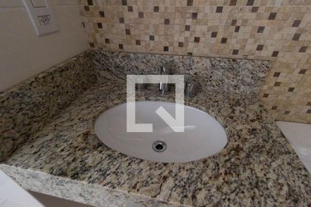 Casa à venda com 130m², 3 quartos e 2 vagasBanheiro Suíte