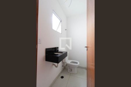 Lavabo de casa à venda com 3 quartos, 130m² em Vila Germinal, São Paulo