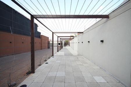 Apartamento à venda com 81m², 2 quartos e 2 vagasEntrada