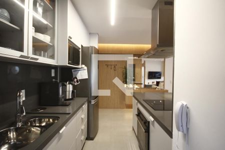 Apartamento à venda com 81m², 2 quartos e 2 vagasCozinha