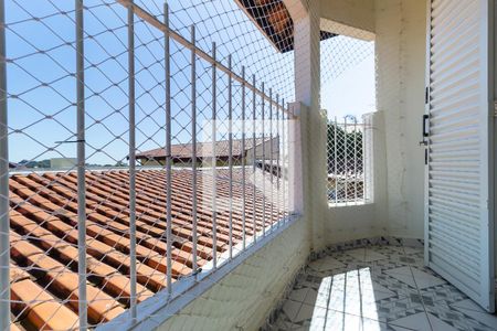 Sacada da suíte 1 de casa à venda com 5 quartos, 250m² em Parque Alto Taquaral, Campinas