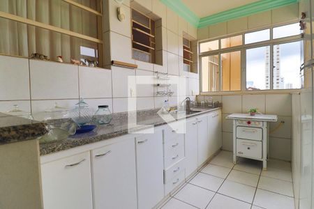 Apartamento para alugar com 138m², 3 quartos e 1 vaga Apartamento para alugar com 138m², 3 quartos e 1 vagaCozinha