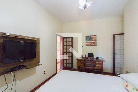 Casa de condomínio à venda com 453m², 4 quartos e 4 vagasQuarto 4 - Suíte