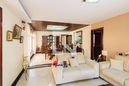 Sala de Estar de casa de condomínio à venda com 4 quartos, 453m² em Anil, Rio de Janeiro