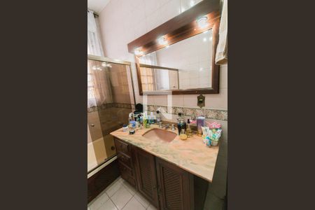 Casa de condomínio à venda com 453m², 4 quartos e 4 vagasBanheiro da Suíte