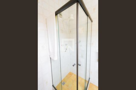 Casa de condomínio à venda com 453m², 4 quartos e 4 vagasBanheiro de Serviço