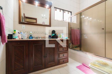 Casa de condomínio à venda com 453m², 4 quartos e 4 vagasBanheiro Social