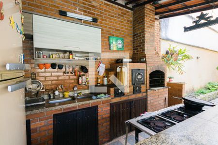 Casa de condomínio à venda com 453m², 4 quartos e 4 vagasEspaço Gourmet