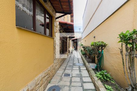 Casa de condomínio à venda com 453m², 4 quartos e 4 vagasJardim