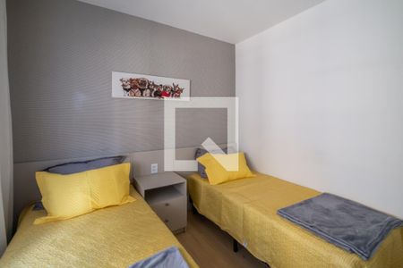 Quarto 1 de apartamento à venda com 2 quartos, 57m² em Cavalhada, Porto Alegre