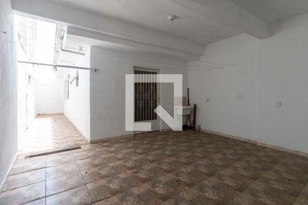 Casa à venda com 260m², 4 quartos e 5 vagas Casa à venda com 260m², 4 quartos e 5 vagasCasa 2