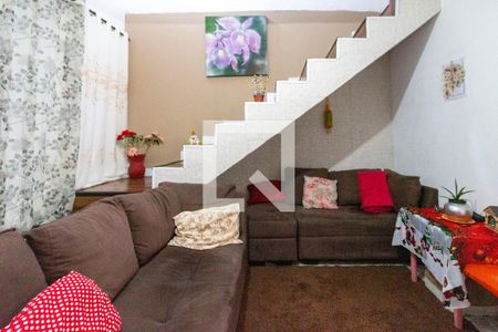 Sala de casa à venda com 4 quartos, 260m² em Jardim dos Ipês, São Paulo