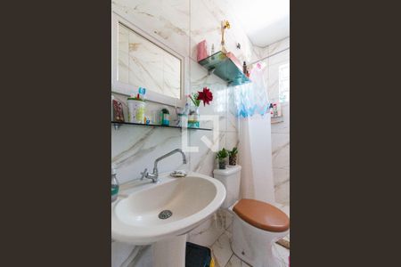 Casa à venda com 260m², 4 quartos e 5 vagas Casa à venda com 260m², 4 quartos e 5 vagasBanheiro