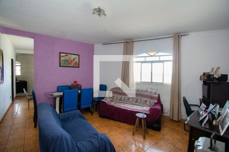 Sala  de casa à venda com 4 quartos, 300m² em Castanheira I Vale do Jatobá (barreiro), Belo Horizonte