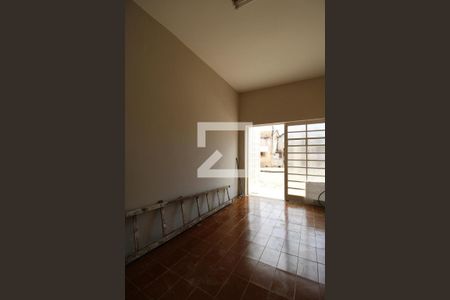 Casa à venda com 135m², 3 quartos e 1 vagaGaragem