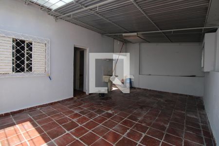 Casa à venda com 135m², 3 quartos e 1 vagaÁrea de Serviço e Quintal