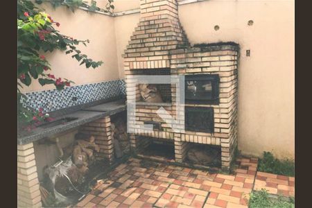 Casa à venda com 152m², 3 quartos e 3 vagas