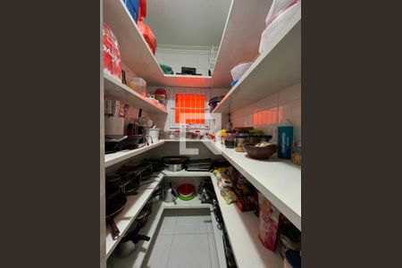 Despensa de casa à venda com 4 quartos, 324m² em Lauzane Paulista, São Paulo