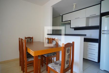 Sala de apartamento para alugar com 3 quartos, 70m² em Vila Ipiranga, Porto Alegre