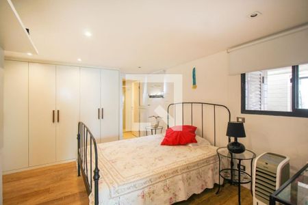 Apartamento à venda com 305m², 4 quartos e 4 vagas