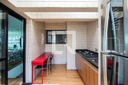 Apartamento à venda com 305m², 4 quartos e 4 vagas