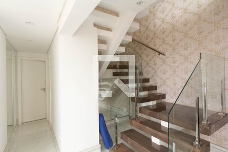 Escada de apartamento à venda com 4 quartos, 400m² em Planalto Paulista, São Paulo