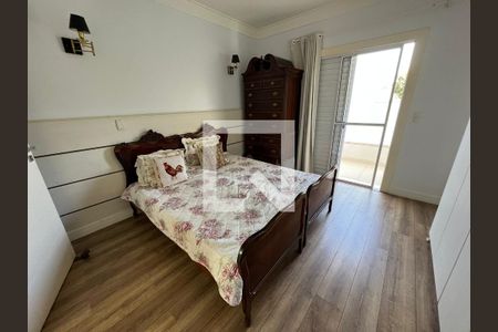 Casa de condomínio à venda com 269m², 4 quartos e 3 vagas