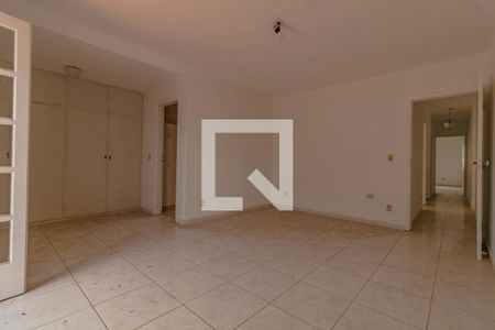 Casa à venda com 208m², 3 quartos e 4 vagasQuarto 3 - suíte