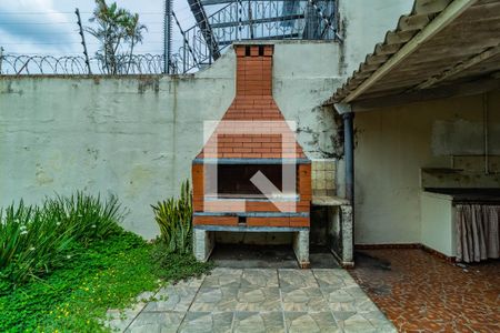 Casa à venda com 208m², 3 quartos e 4 vagasDetalhe da área externa